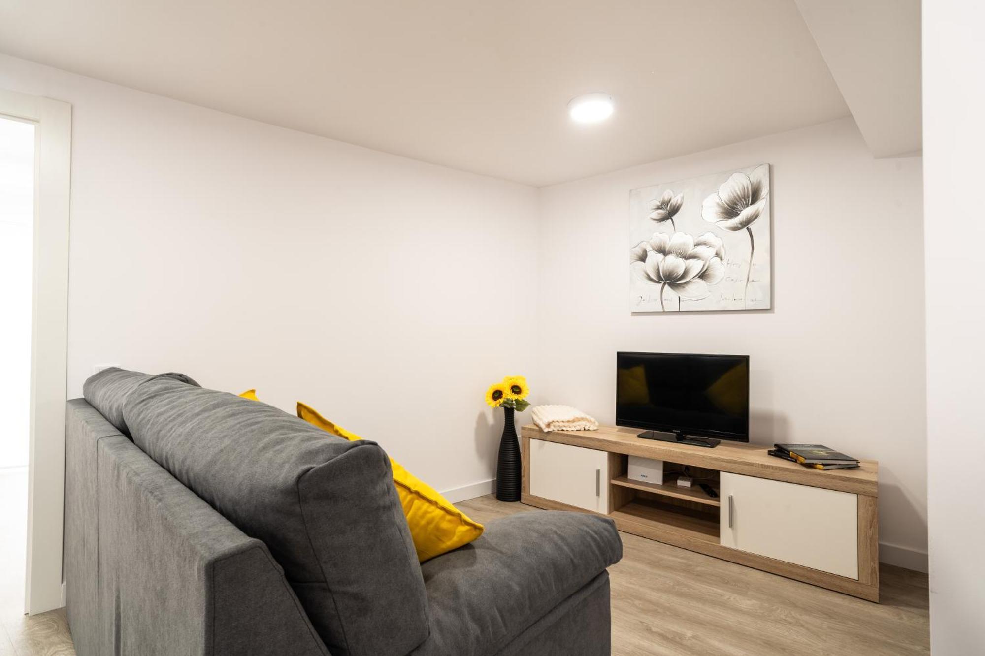 Piso Nuevo En El Centro De Apartamento