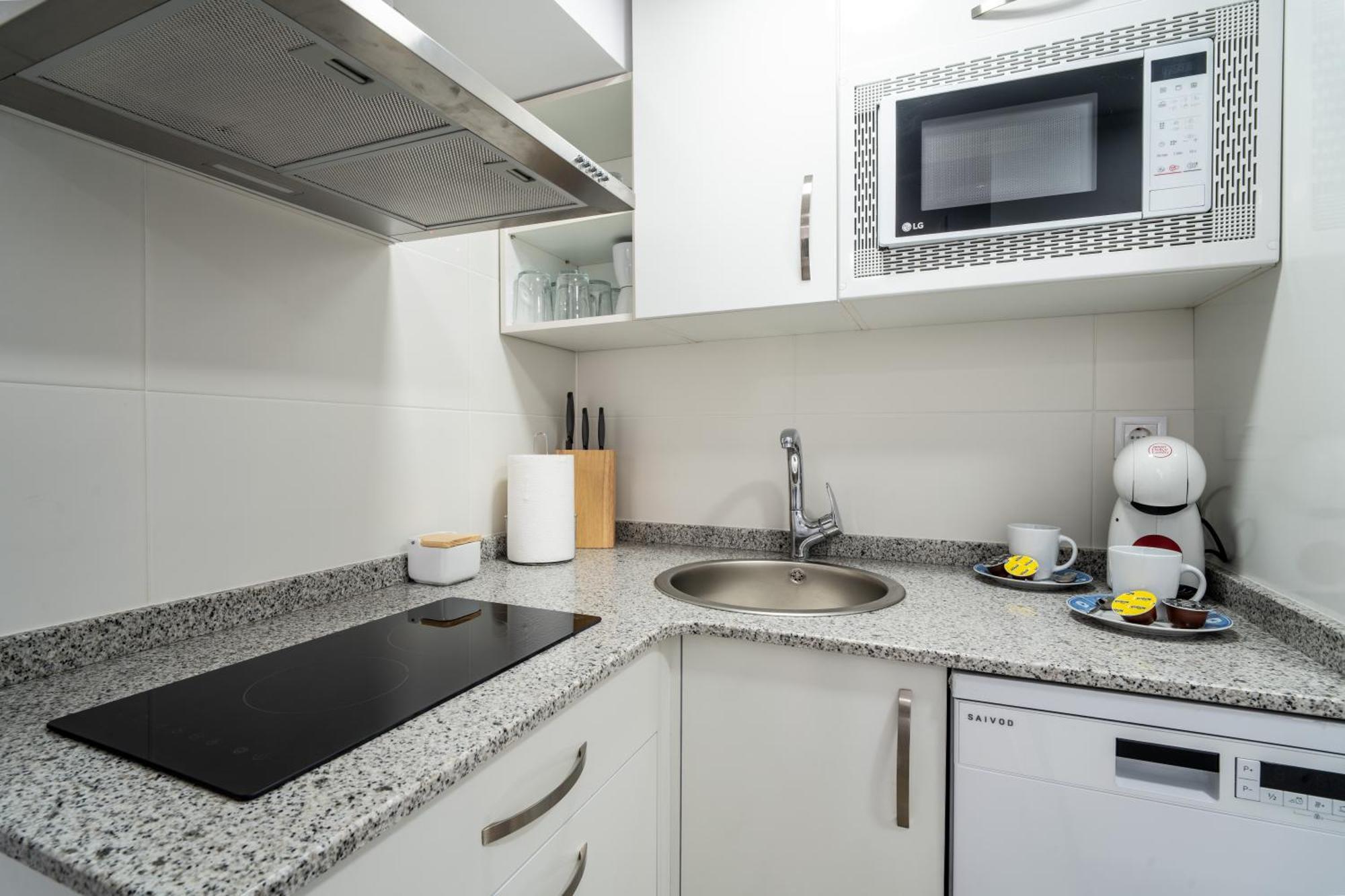 Piso Nuevo En El Centro De Apartamento
